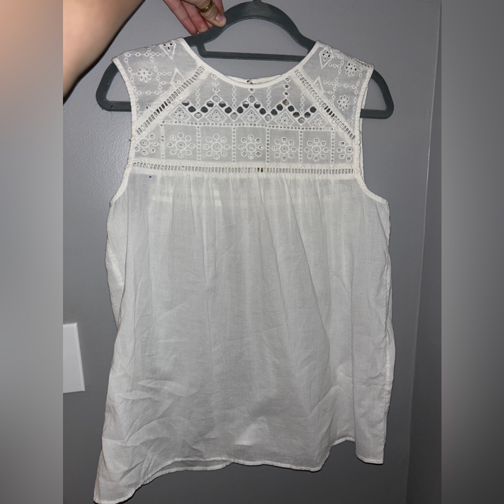 True Craft White Sleeveless Top